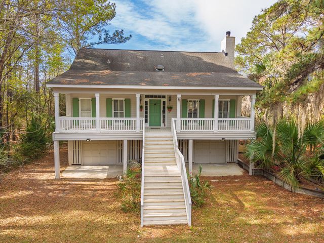 7717 White Point Road, Adams Run, SC 29426
