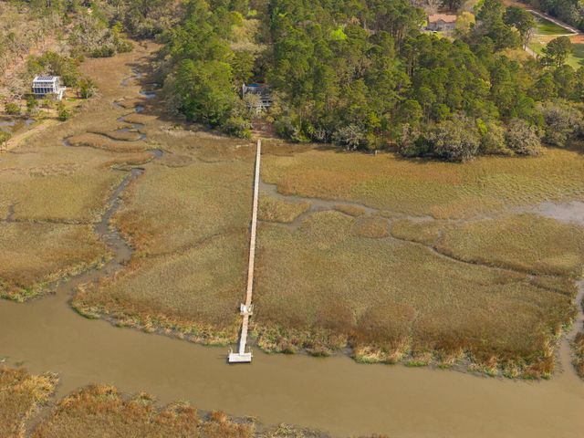 7717 White Point Road, Adams Run, SC 29426