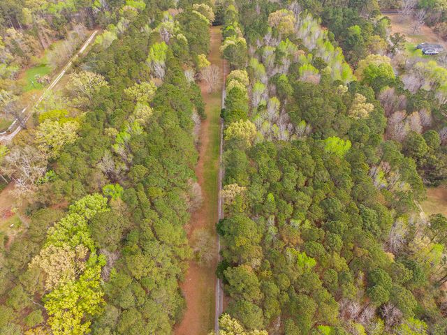 7717 White Point Road, Adams Run, SC 29426