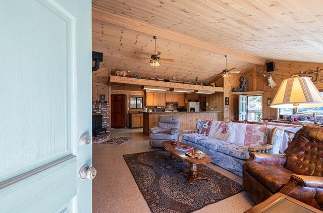 33900 Fabry Road, Soledad, CA 93960