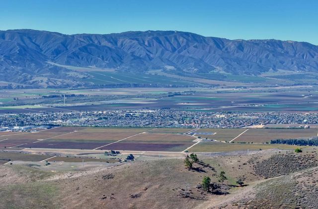 33900 Fabry Road, Soledad, CA 93960