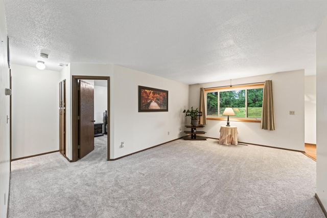 500 Etna Street 102, Saint Paul, MN 55106