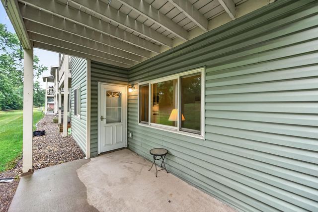 500 Etna Street 102, Saint Paul, MN 55106