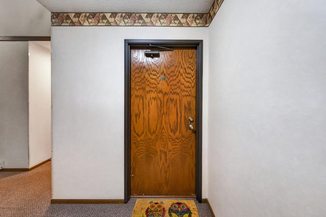 500 Etna Street 102, Saint Paul, MN 55106