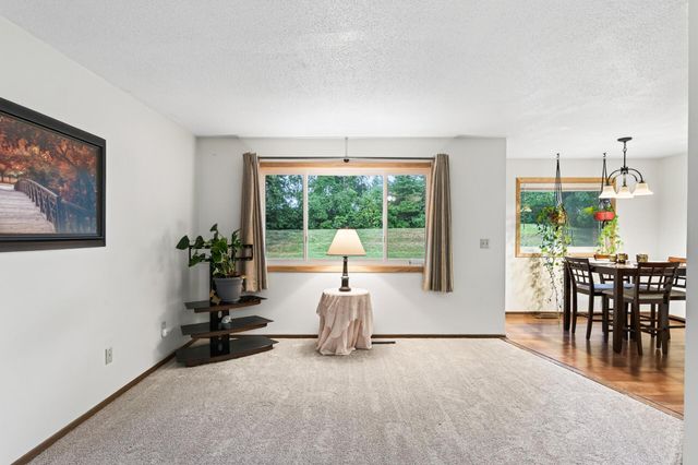 500 Etna Street 102, Saint Paul, MN 55106