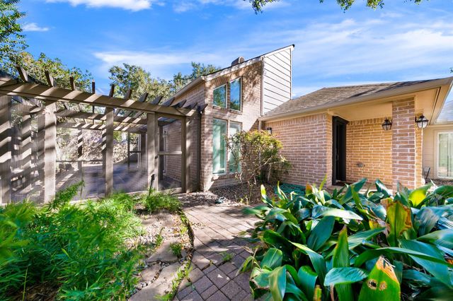 1615 Park Haven Drive, Houston, TX 77077