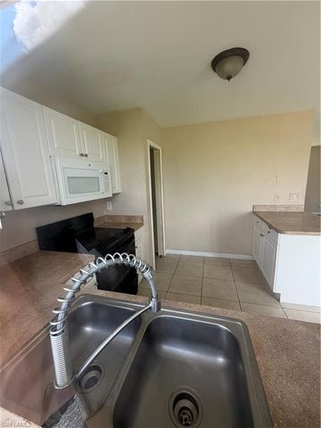 2005 NE 15th TER, Cape Coral, FL 33909