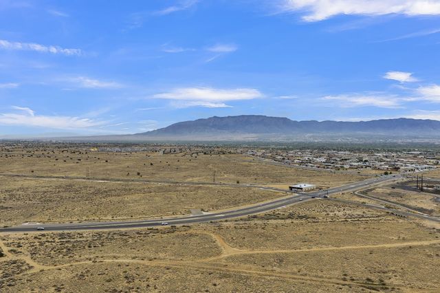 Scenic Drive NW 8, Albuquerque, NM 87120