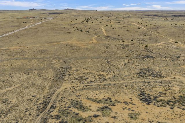 Scenic Drive NW 8, Albuquerque, NM 87120