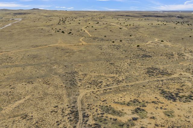 Scenic Drive NW 8, Albuquerque, NM 87120
