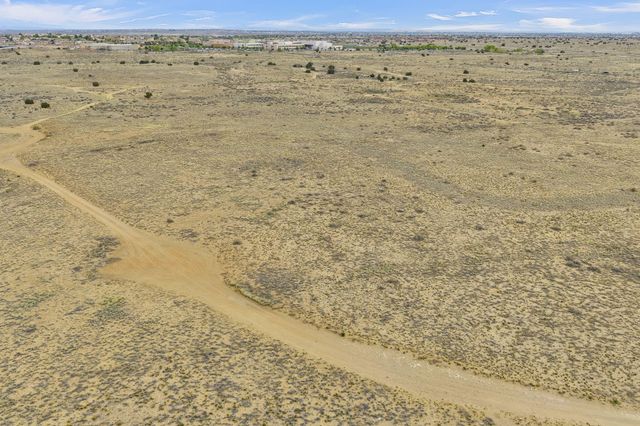 Scenic Drive NW 8, Albuquerque, NM 87120