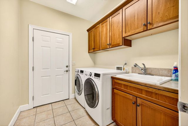 1151 Arrowhead Trail, Eagle Point, OR 97524