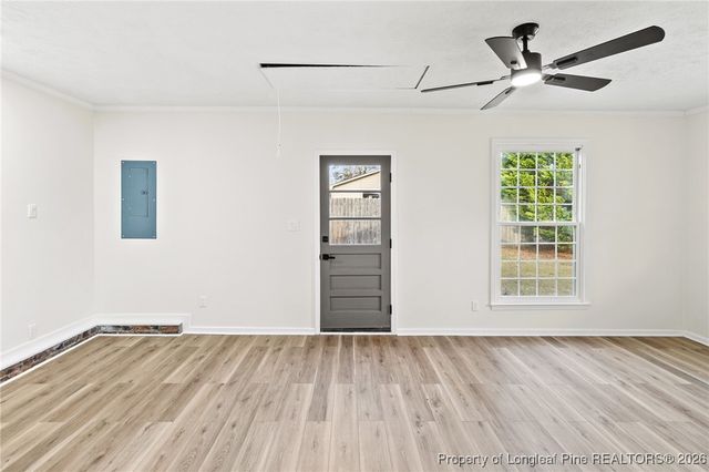 5982 Spinner Road, Hope Mills, NC 28348