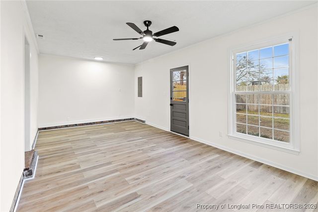 5982 Spinner Road, Hope Mills, NC 28348