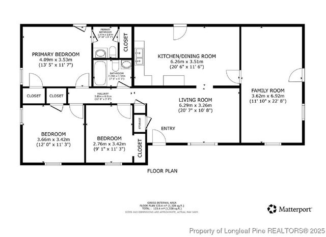5982 Spinner Road, Hope Mills, NC 28348