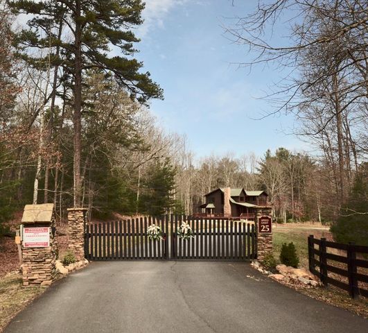 545 Clay Drive, Blairsville, GA 30512