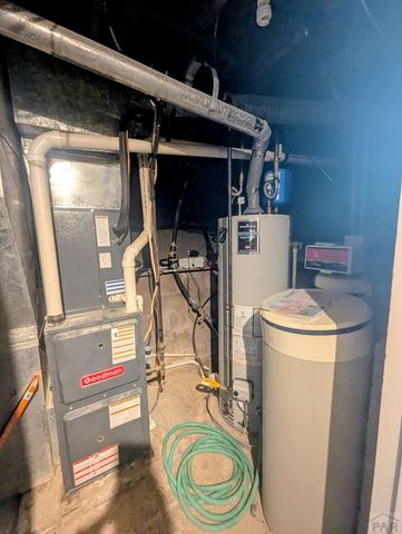 1801 Raton Ave, La Junta, CO 81050