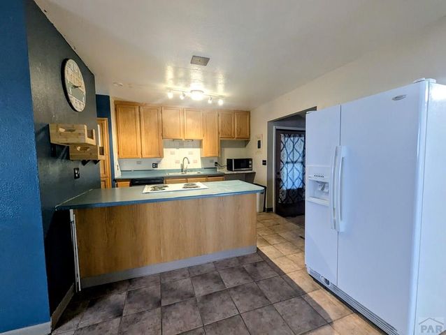 1801 Raton Ave, La Junta, CO 81050