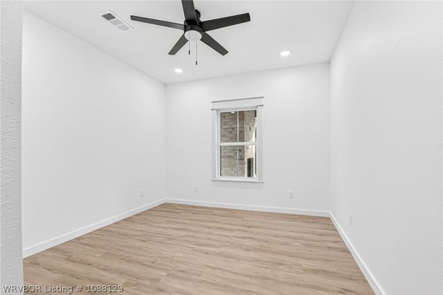 815 Gleason Way, Greenwood, AR 72936