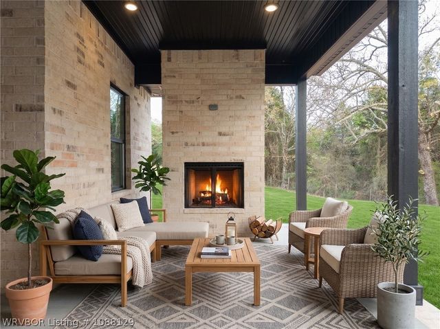 815 Gleason Way, Greenwood, AR 72936