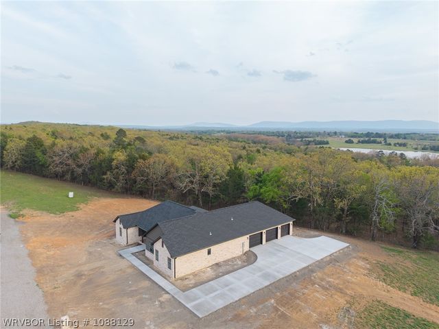 815 Gleason Way, Greenwood, AR 72936