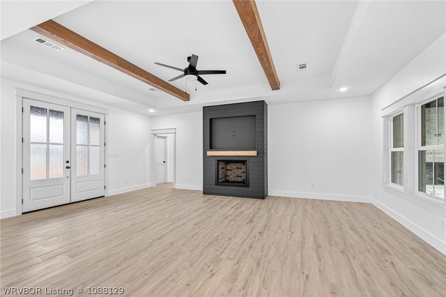 815 Gleason Way, Greenwood, AR 72936