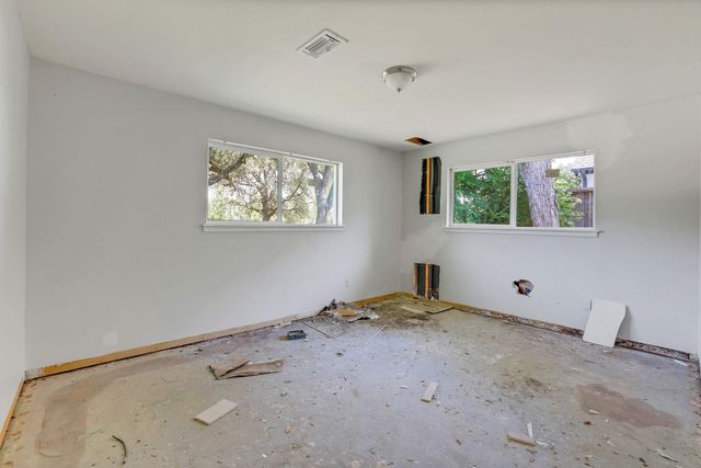 7915 S Braeswood Boulevard, Houston, TX 77071