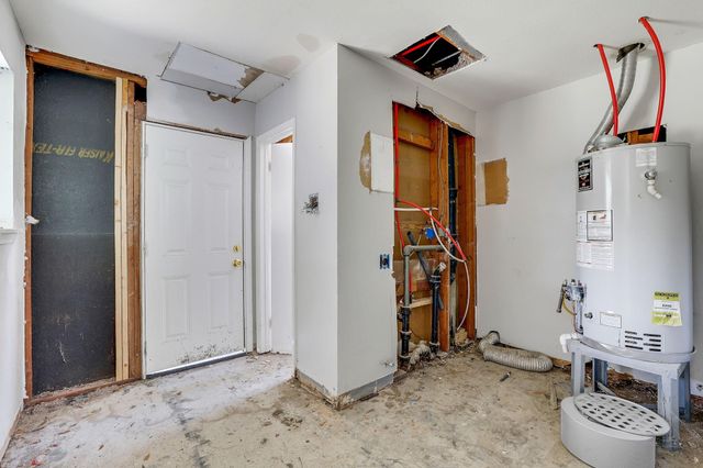 7915 S Braeswood Boulevard, Houston, TX 77071