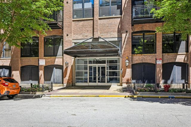 520 W Huron Street 414, Chicago, IL 60654