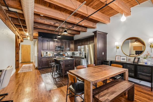 520 W Huron Street 414, Chicago, IL 60654