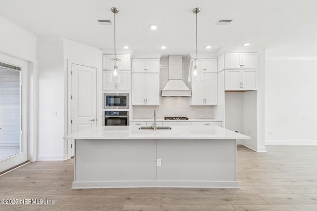 11941 MIRACLE WOODS Way, Jacksonville, FL 32224