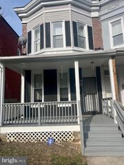 608 MCCABE AVE, Baltimore, MD 21212
