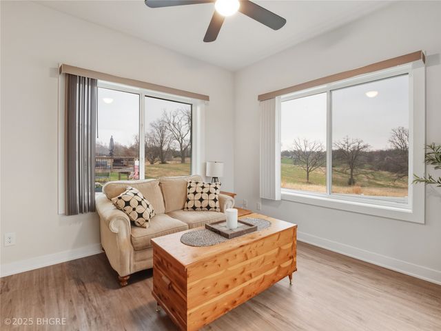 1431 Cardinal Ridge Drive, Newton, IA 50208