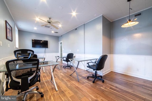 1080 E LANDIS AVE, Vineland, NJ 08360