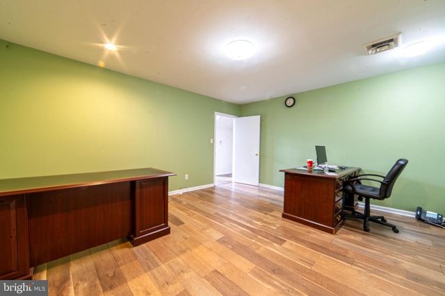 1080 E LANDIS AVE, Vineland, NJ 08360