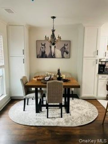 72 The Rise, Warwick, NY 10990