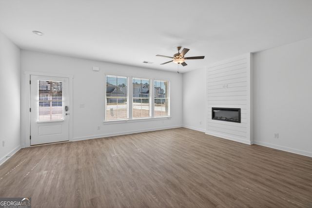 109 Royal Tern Lane, Warner Robins, GA 31093