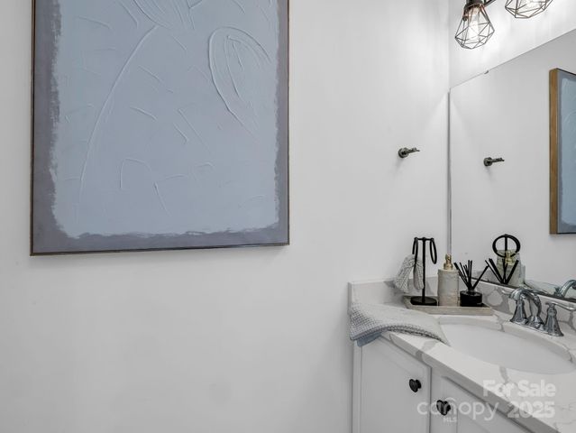 27 Drakes Meadow Lane, Arden, NC 28704