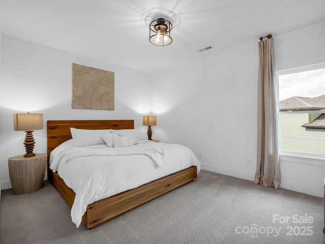 27 Drakes Meadow Lane, Arden, NC 28704