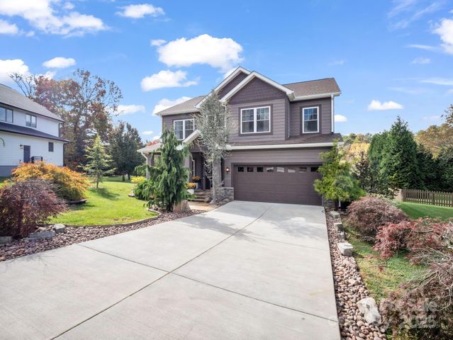 27 Drakes Meadow Lane, Arden, NC 28704