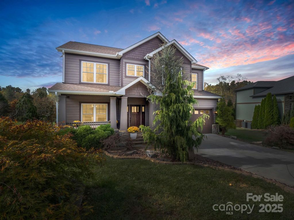 27 Drakes Meadow Lane, Arden, NC 28704