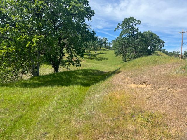 Deer Crest Trail, Cottonwood, CA 96022