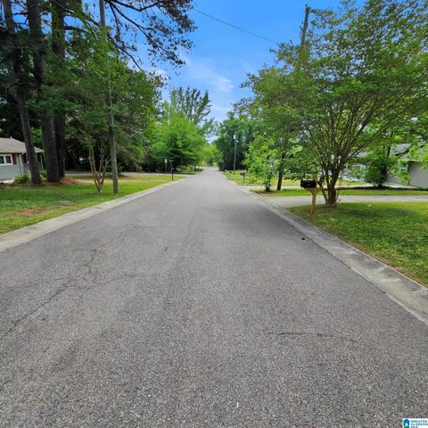1124 DOGWOOD LANE, Birmingham, AL 35215