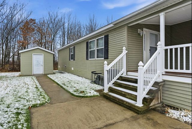 1105 Forest Lane, Columbus, MI 48063