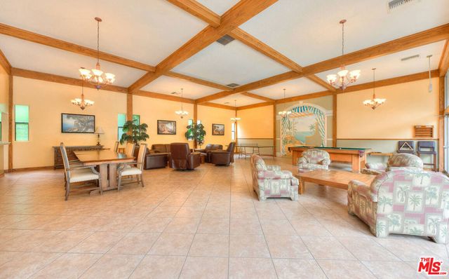 6708 Hillpark Drive 202, Los Angeles, CA 90068