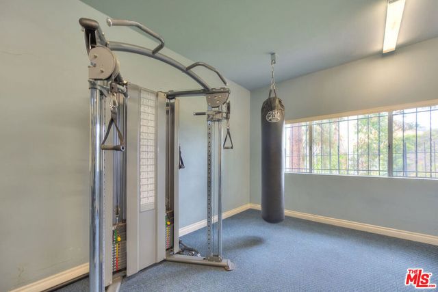 6708 Hillpark Drive 202, Los Angeles, CA 90068