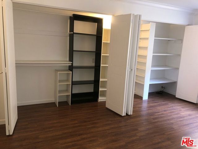 6708 Hillpark Drive 202, Los Angeles, CA 90068