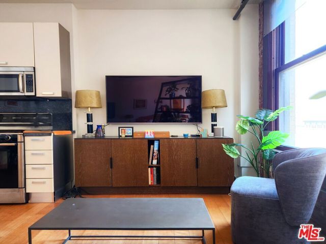 460 S Spring Street 908, Los Angeles, CA 90013