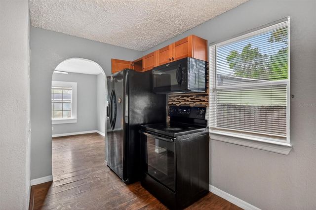 1908 E JEAN STREET, Tampa, FL 33610