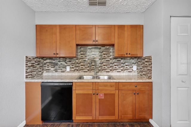 1908 E JEAN STREET, Tampa, FL 33610